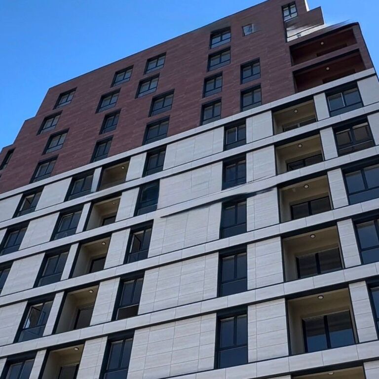 🏡✨ Shitet Apartament 2+1 + Verandë – Fusha e Aviacionit ✨🏡