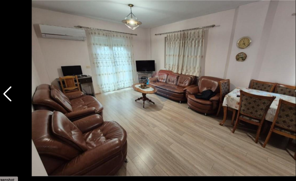 Apartment for rent 2+1 at Komuna e Parisit