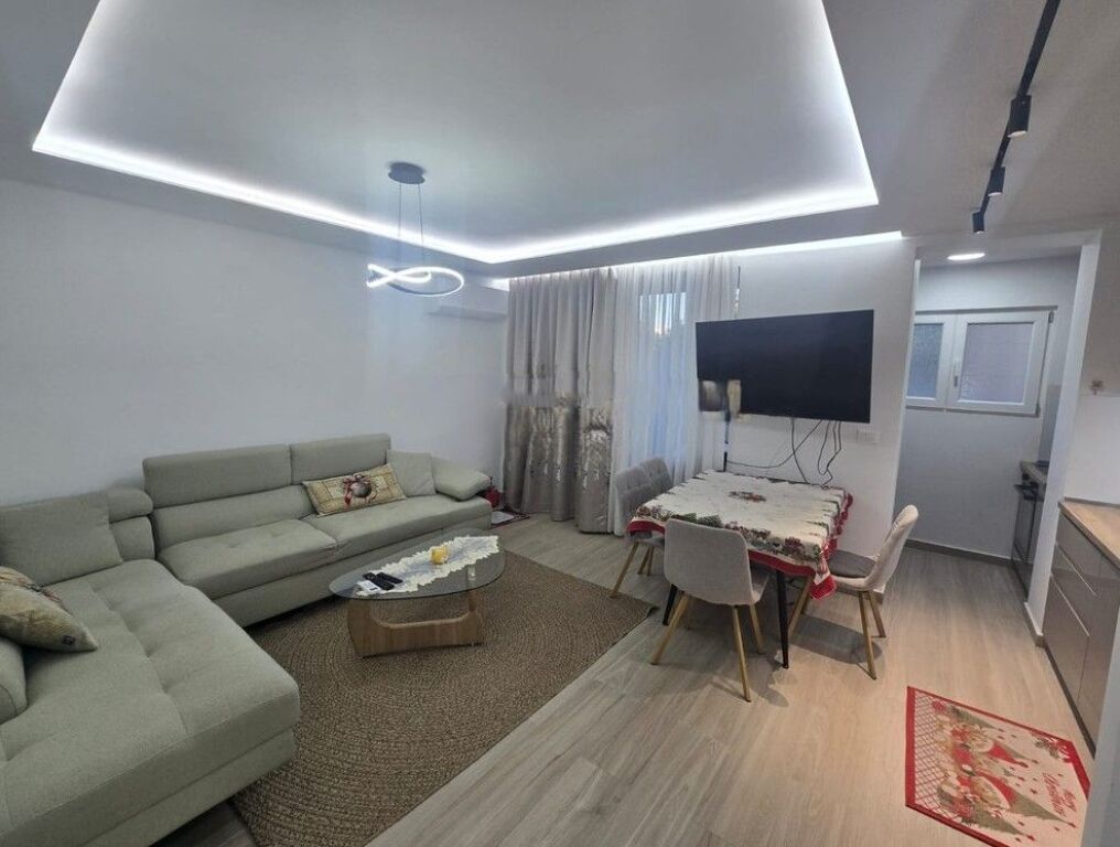 Luxury 2+1 apartment for sale in Brryli, inside the Ring / Tirana