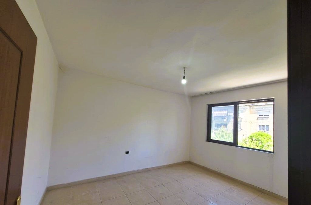 Apartment 2+1 with Service Room for sale in the old last station of New Tirana – Investment Opportunity!