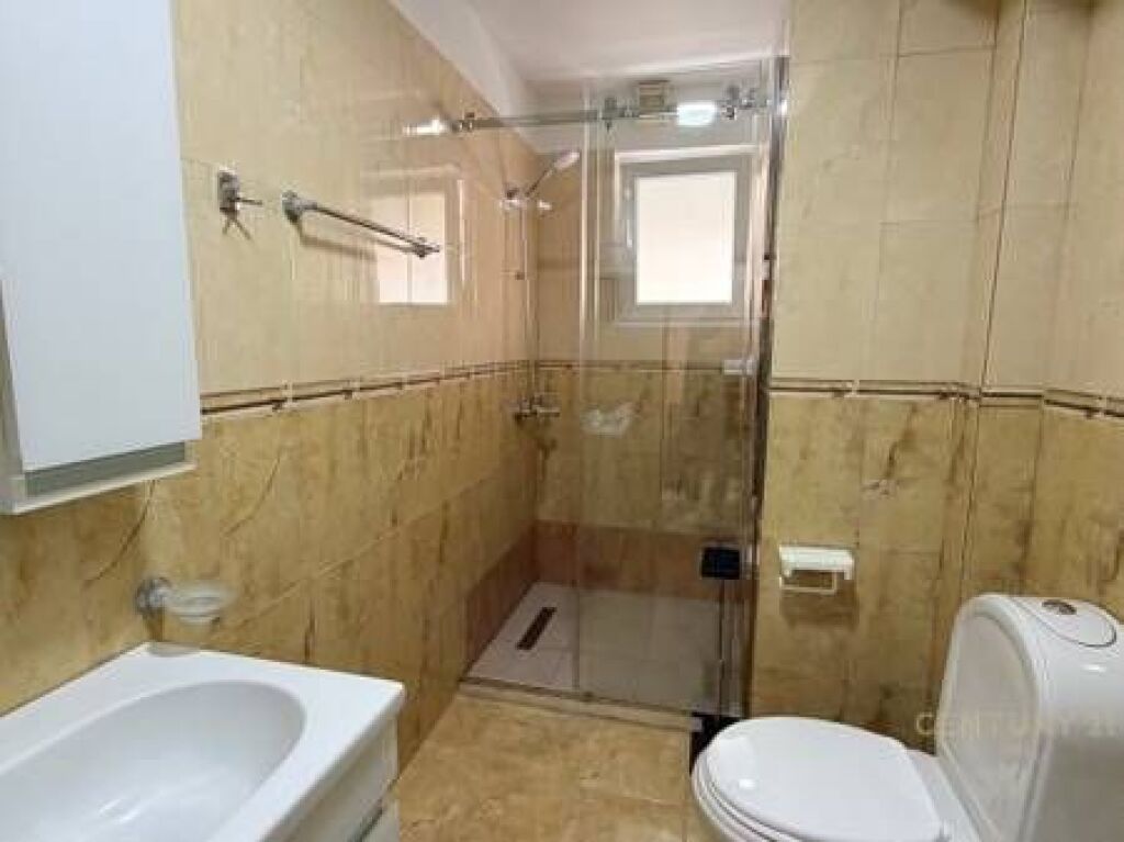 JEPET ME QIRA APARTAMENT 1+1 TEK 21 DHJETORI | ÇMIMI 50,000 ALL
