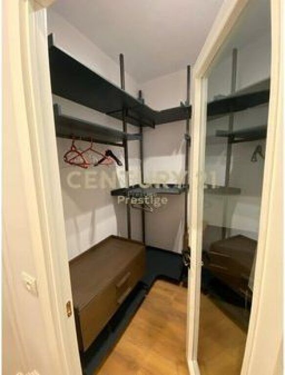 APARTAMENT 2+1+2 ME QIRA, RRUGA E BARRIKADAVE, TIRANE!