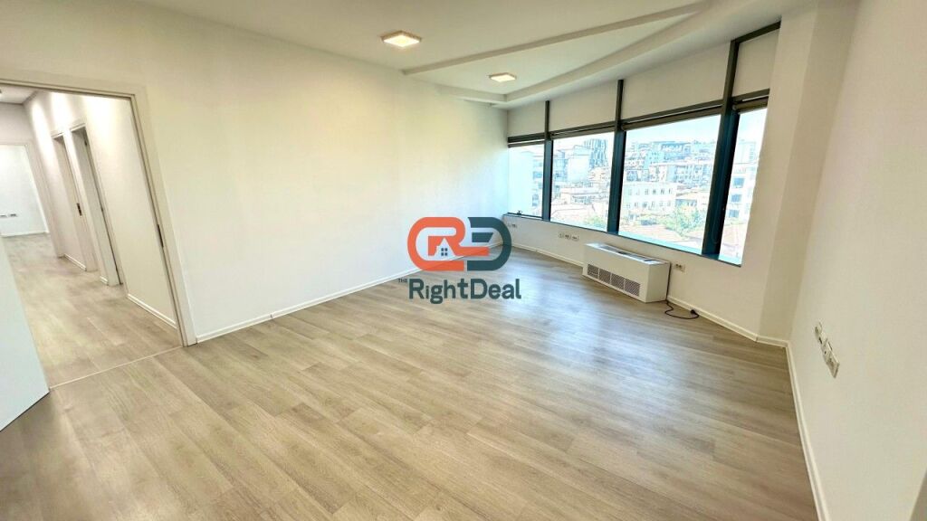 Tek Kompleksi Halili, Jepet Me Qira, Super Ambient Per Zyra Ose Klinika!!!