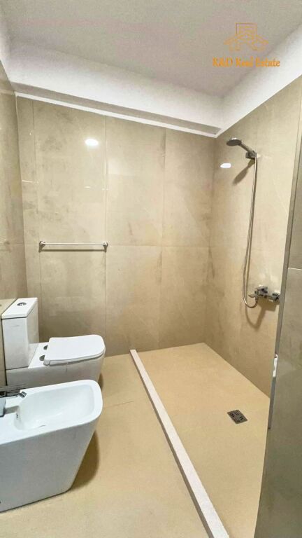 🏡 IN AFFITTO: Appartamento 2+1 – Complesso Star (Ex Parco), Tirana