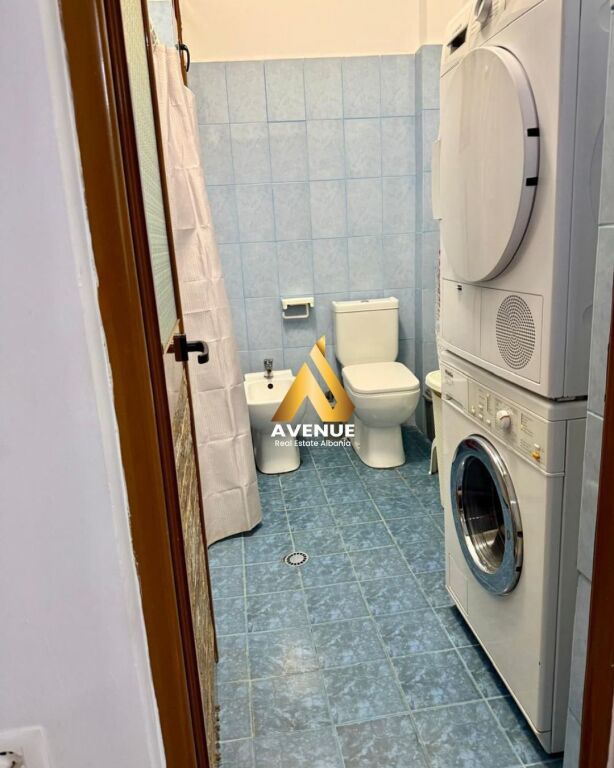 Shitet Apartament 1+1 – Kombinat, Prane Cabejve, Tirane