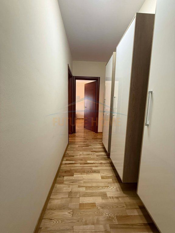 Shitet, Apartament 2+1+2, Rruga Besim Alla, Misto Mame