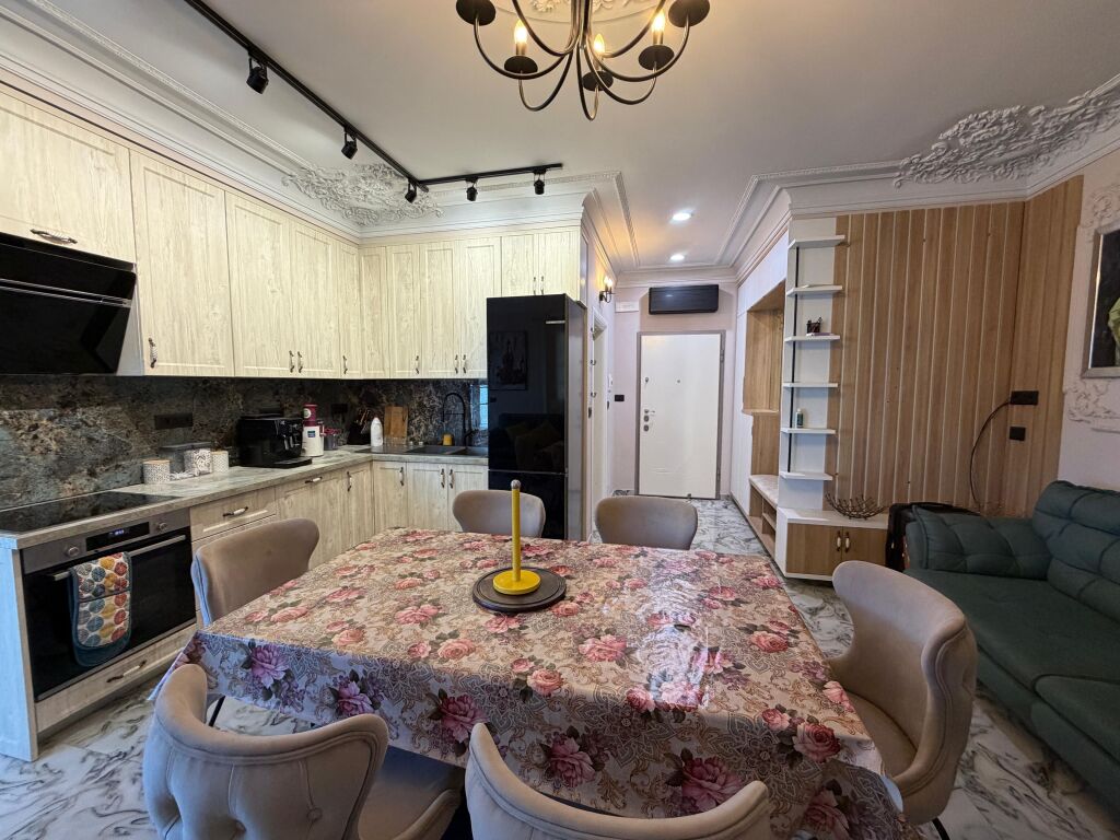 Shitet apartament 1+1 Mali Robit