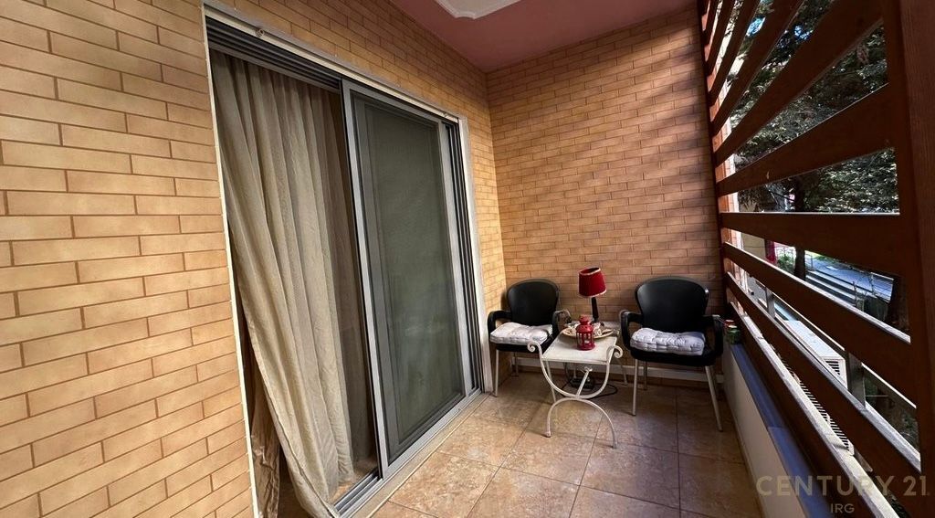 Appartamento in affitto 2+1+2 presso Liqeni i Thate