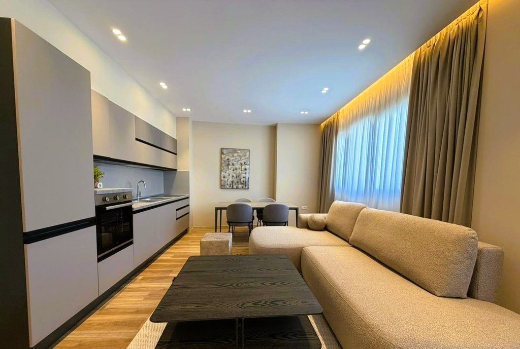 Apartament 1+1 Me Qira në Pazari i Ri