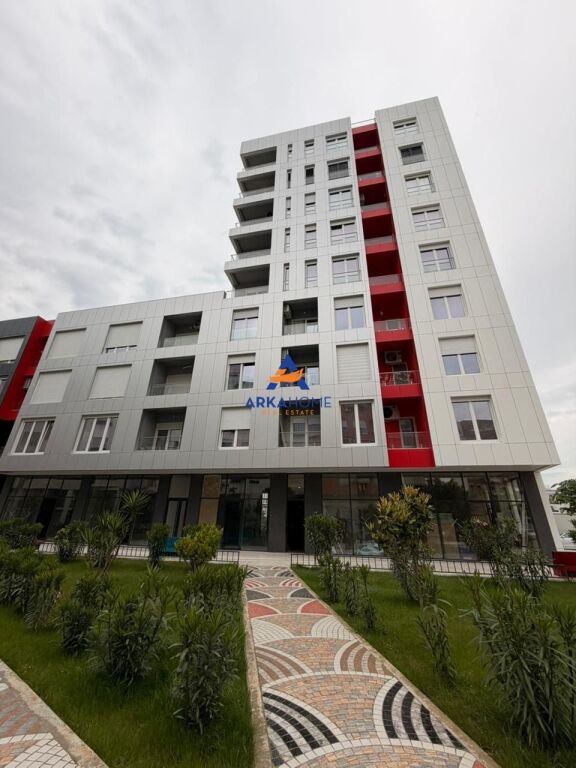 AFFITTASI APPARTAMENTO 1+1+BALCONE "AL NUOVO BOULEVARD" 65000 LEKE