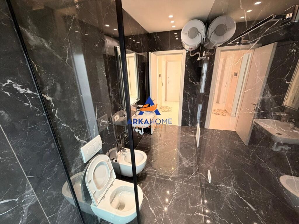 AFFITTASI APPARTAMENTO 2+1 "AL NUOVO BOULEVARD" 75000 LEKE