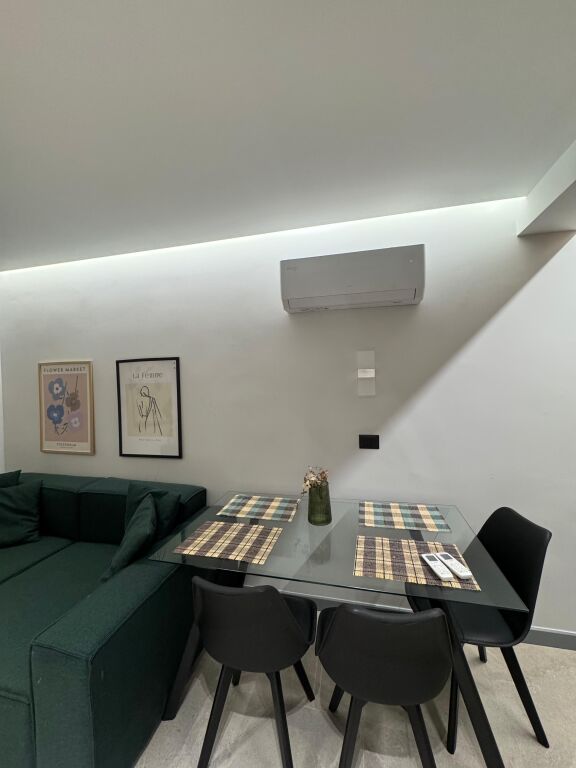 Apartament 1+1 me qera prane Ambasades Amerikane
