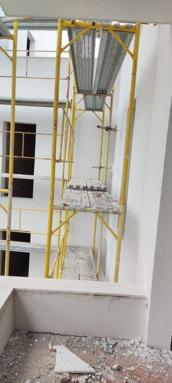 Shitet Apartament 2+1