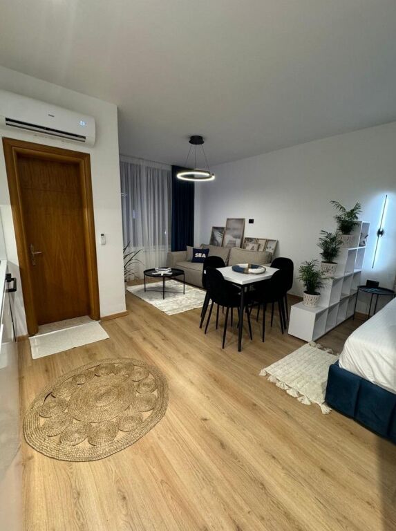 🏖️ MONOLOCALE INVESTITO IN VENDITA – Golem