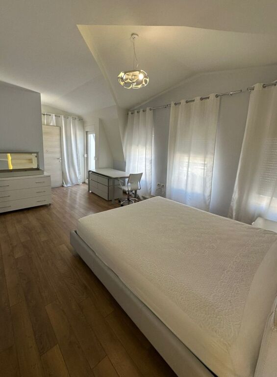 📌 VILLA SU 4 PIANI IN AFFITTO – White House, TEG