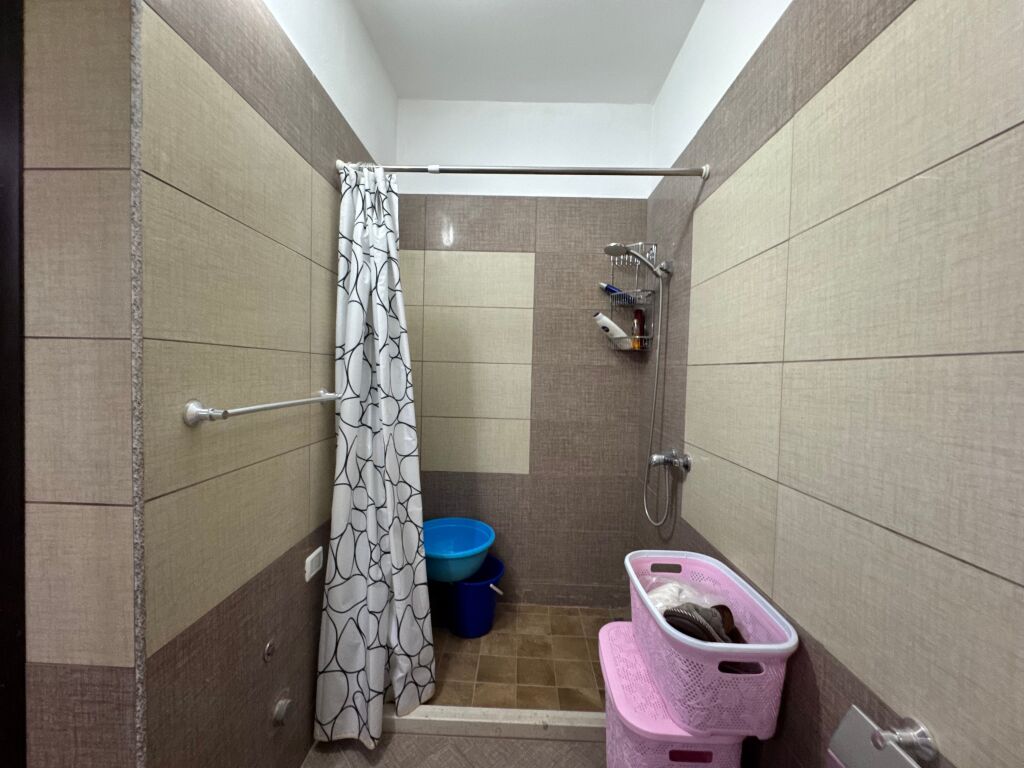 Shitet Apartment 1+1 Durres, Plepa