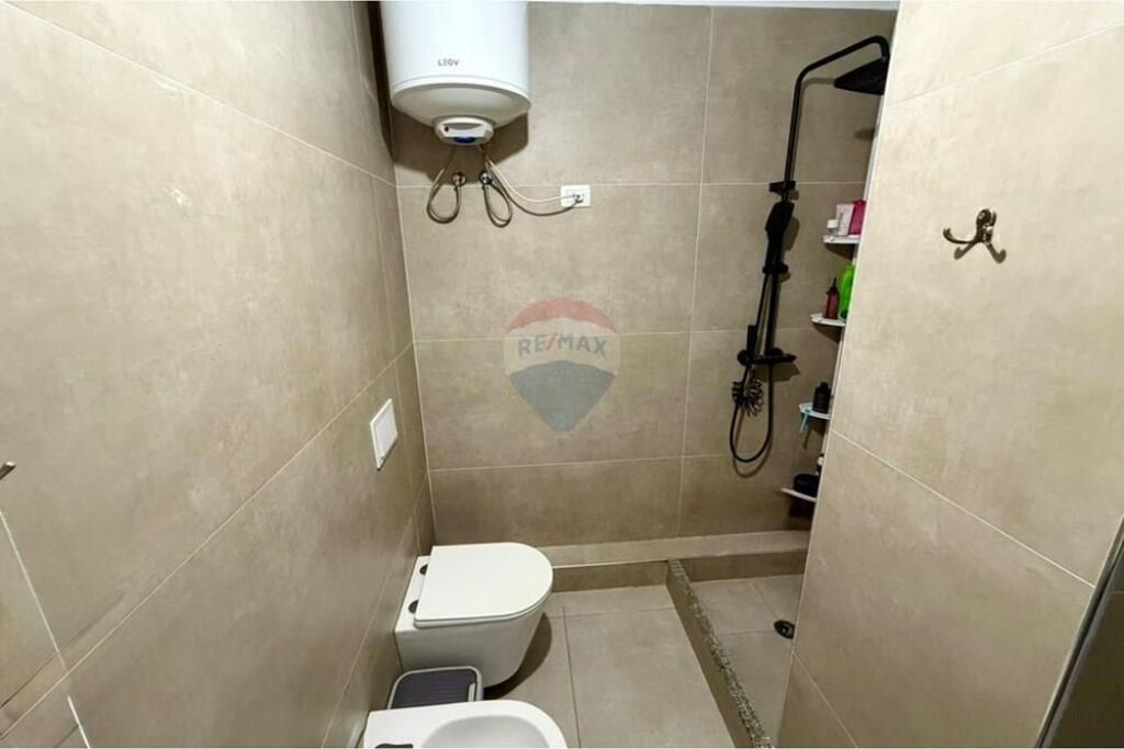 VENDESI APPARTAMENTO 1+1, REZ.. KODRA E DIELLIT 2