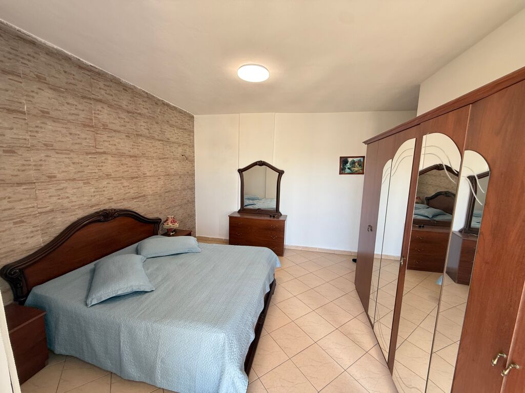Okazion shes apartament 2+1 ne iliria
