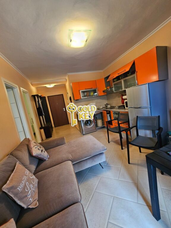 🌊🏡 Shitet Apartament 2+1 me Pamje Deti Golem!