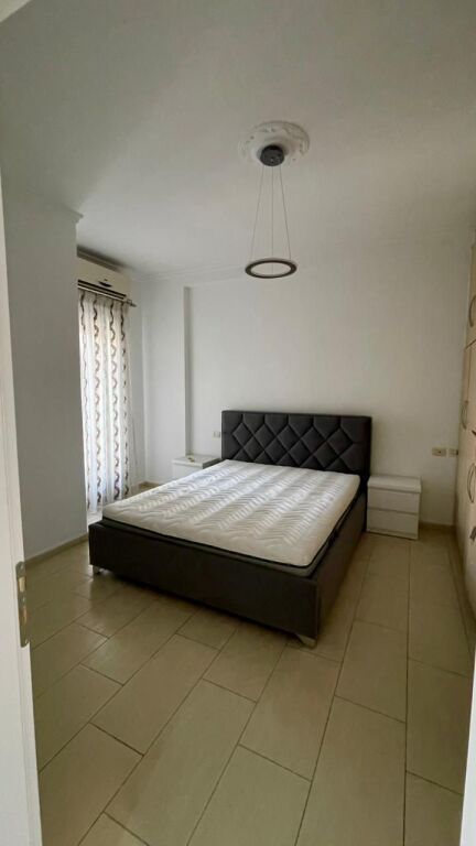 Apartment 1+1 for rent at Kavaja Street.