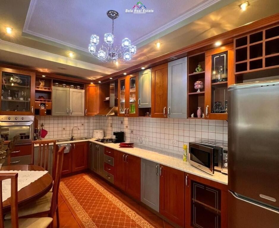 Apartament Me Qera 2+1 tek 21 Dhjetori (ID B2201188) Tirane​