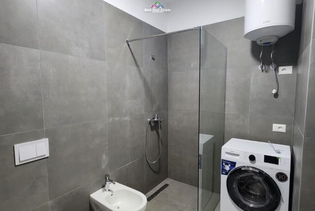 Apartament me Qera 1+1 Tek Farmacia 10 (ID B210524) Tirane.