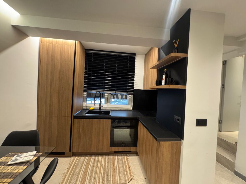Apartament 1+1 me qera prane Ambasades Amerikane