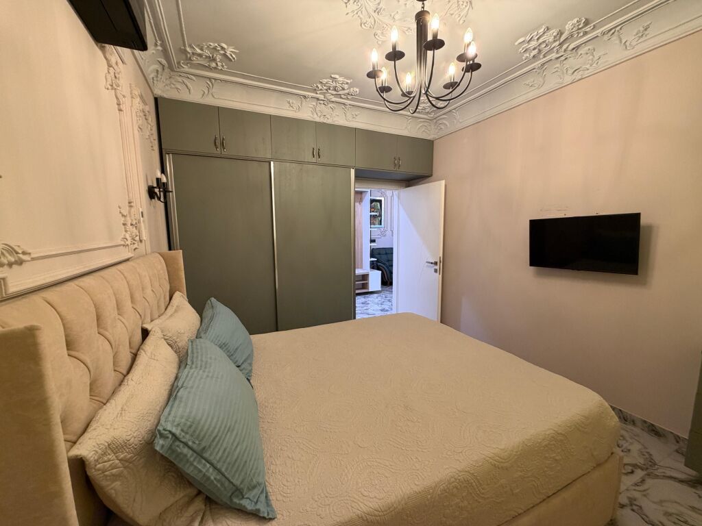 Shitet apartament 1+1 Mali Robit