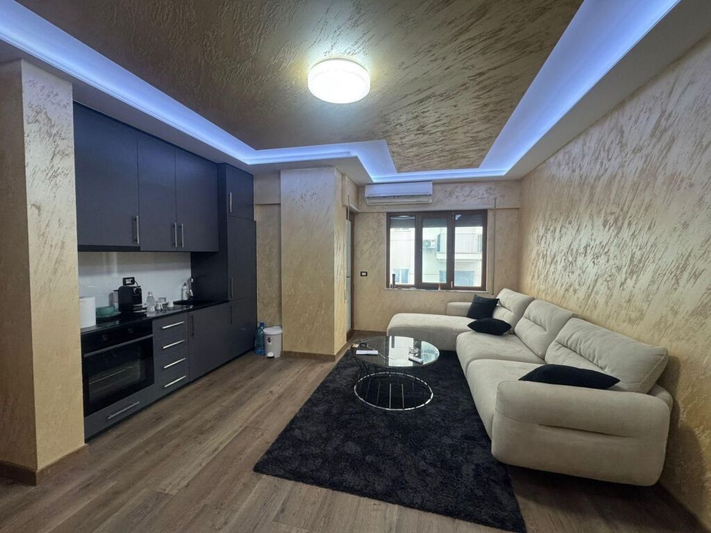 Shitet apartament 2+1 në një nga zonat më të kërkuara të bregdetit, Mali i Robit 🌊