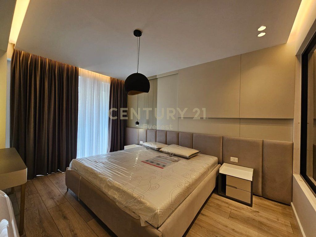 RESIDENCA KODRA E DIELLIT 1, JAPIM ME QIRA APARTAMENT 3+1+ POST PARKIMI 1,800 € /Muaj
