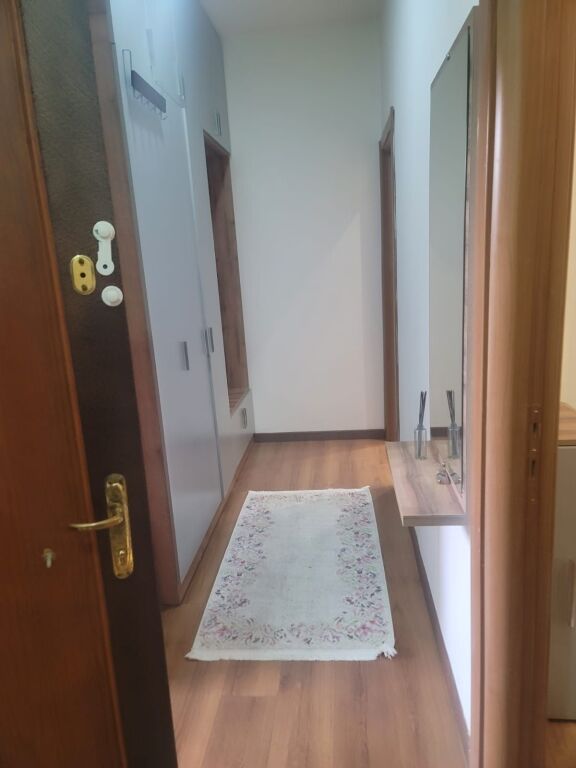 Apartment 1+1 for rent, Center behind the 9-storey buildings in Tirana Parking 600 euros