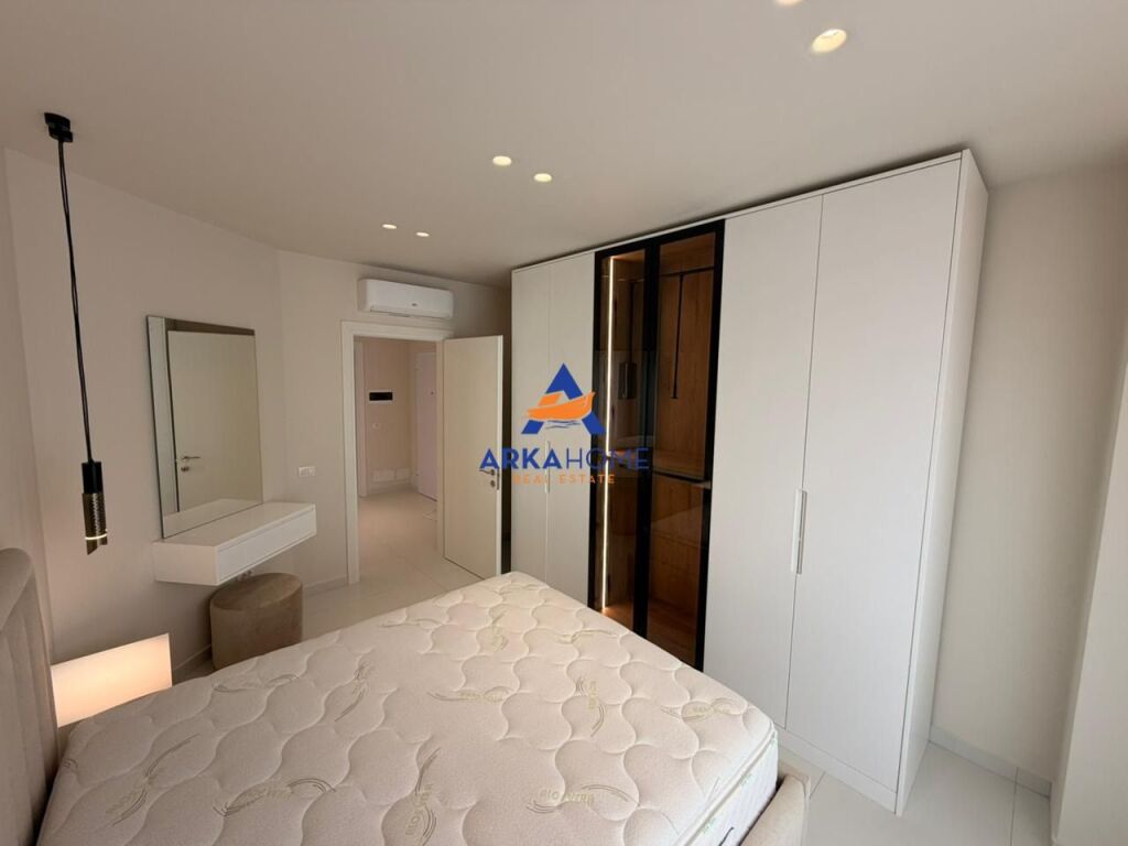 AFFITTASI APPARTAMENTO 1+1+BALCONE "AL NUOVO BOULEVARD" 65000 LEKE