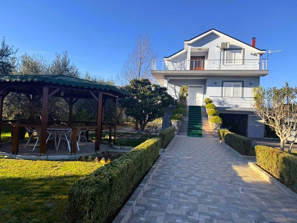 LAND + VILLA FOR SALE, Vore, Tirana