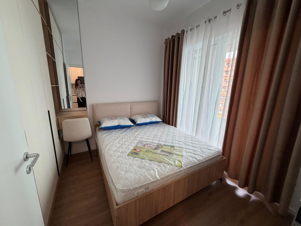 Kadiu Apartment me qera 1+1