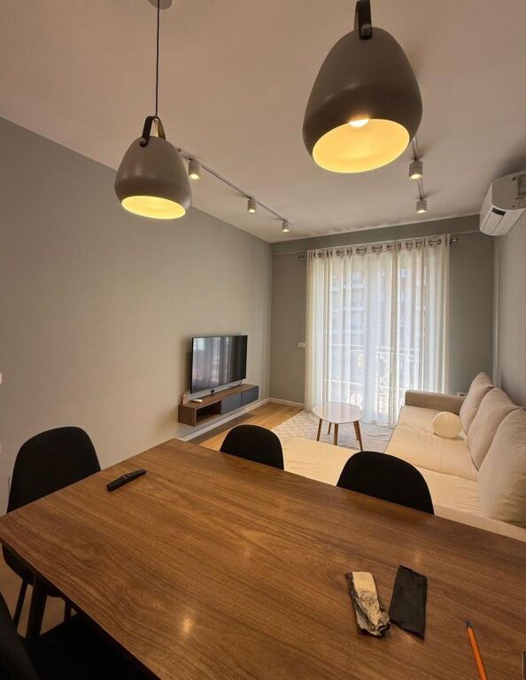 🏡Jepet me qira apartament 1+1+parkim te Kompleksi Sima-Com ne Astir📍, Albania