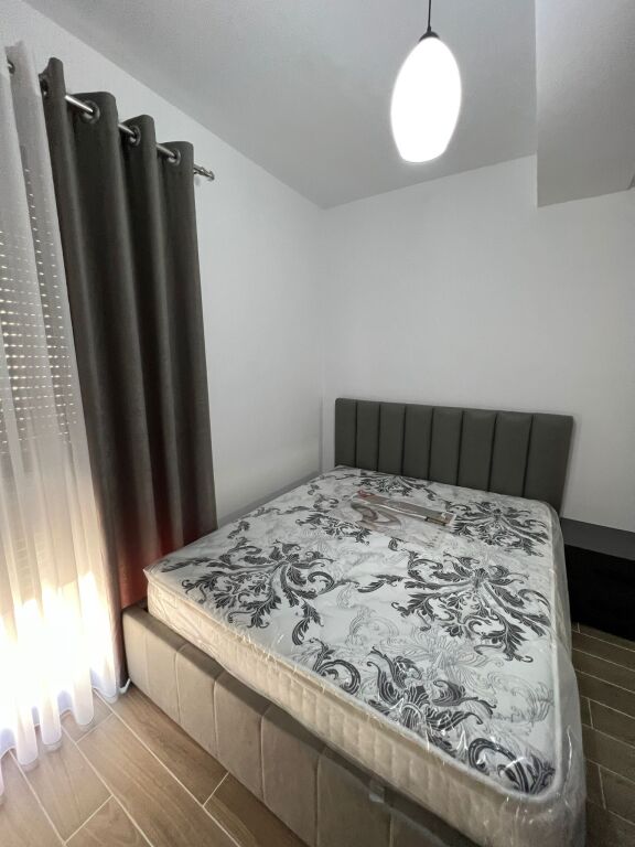 Apartament 1+1 me qera tek Kompleksi Asl tek Pediatria