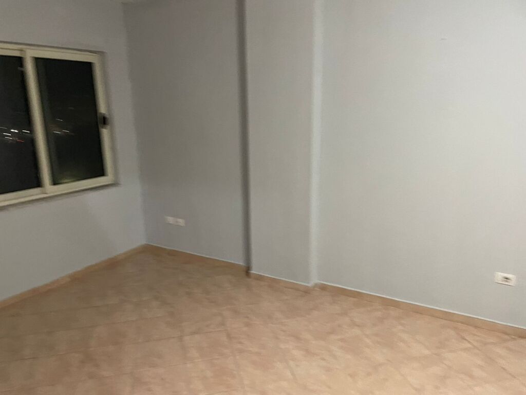 Appartamento 1+1 in affitto a Yzberish, 300 mila lek