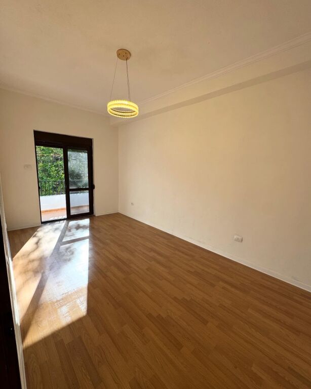 💥Super appartamento 2+1 in vendita vicino al Grande Parco, Kavaje💥