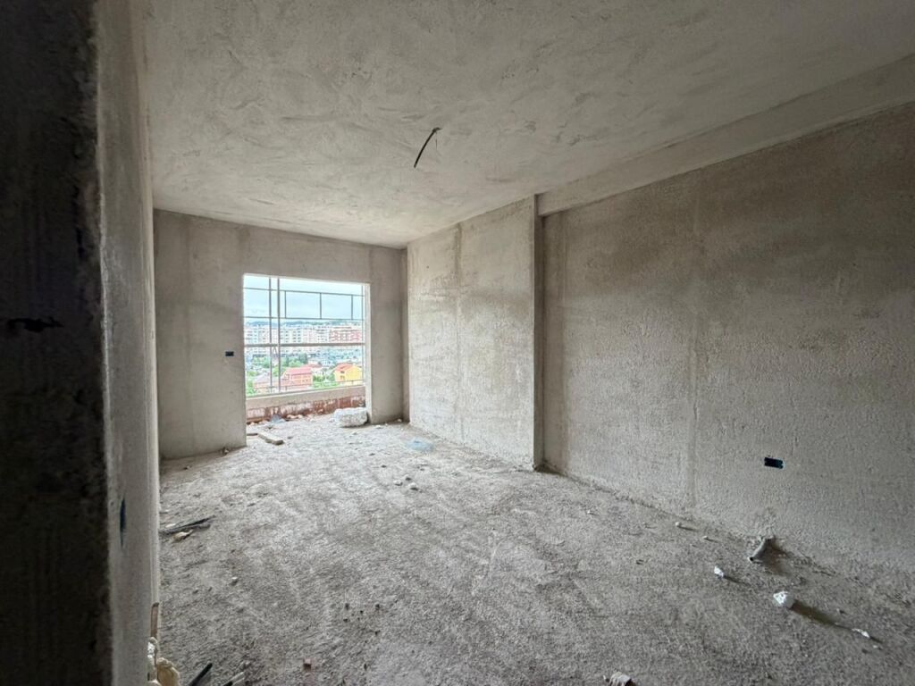 IN VENDITA: 1+1📍Ish Fusha e Aviacionit (Vicino alla Scuola Dhori Leka) - Fase di Intonacatura || 145,000€ - Sup. 94m² - Ideale sia per Investimento che per Abitazione