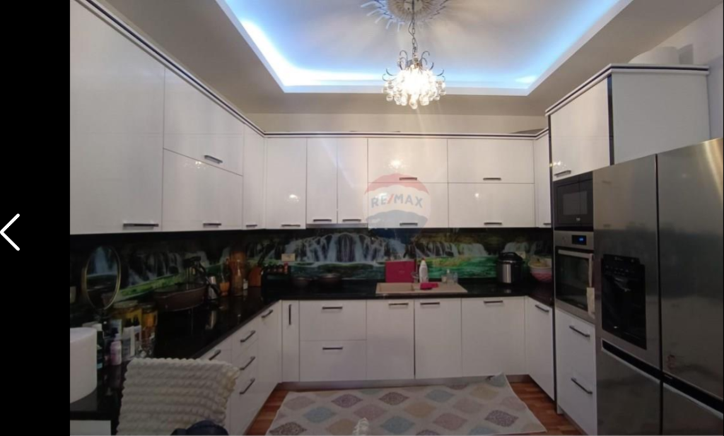 Apartment for sale 2+1+2 in 5 Maj