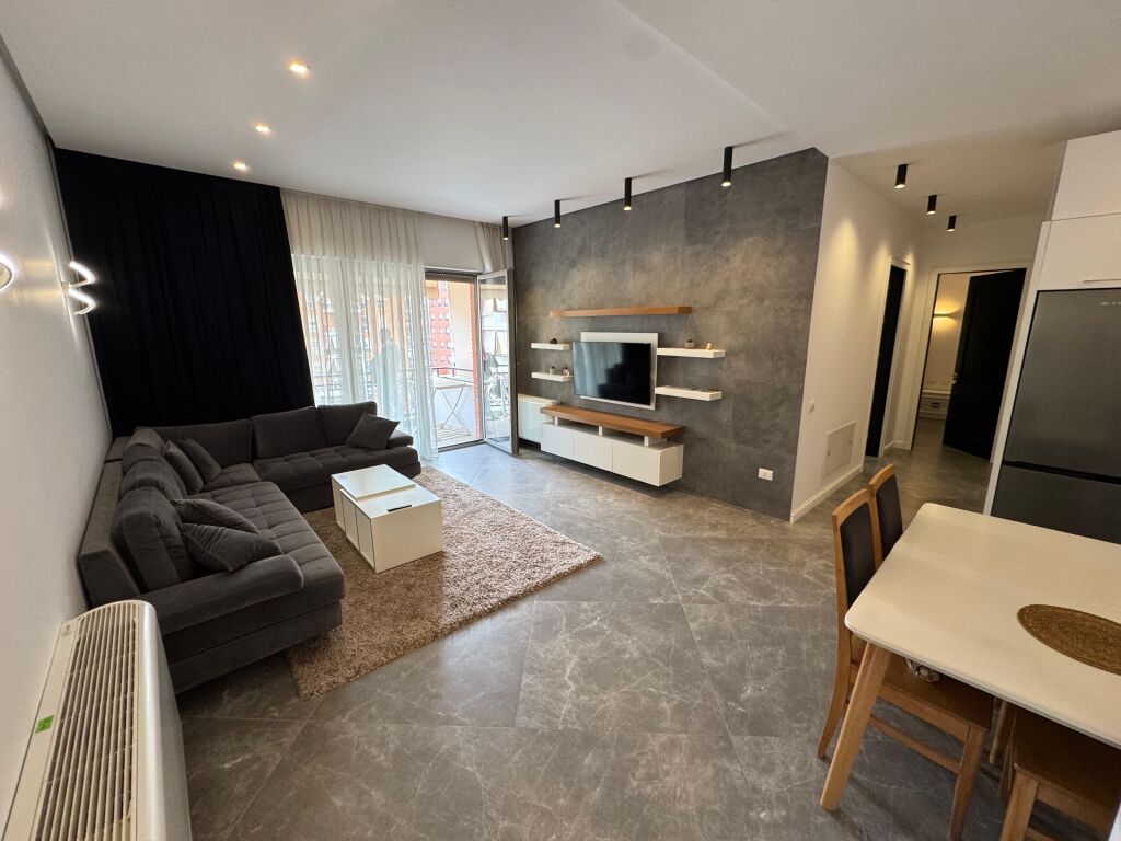 🏡 For rent 2+1+2 + parking 📍 Delijorgji Complex 🏢 5th floor (with elevator)  💶 1400€ (negotiable)