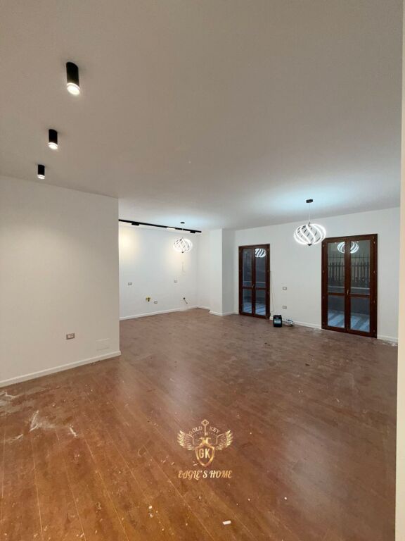 SHITET Super APARTAMENT • 2+1+2 + VERANDE GJYKATA DURRES