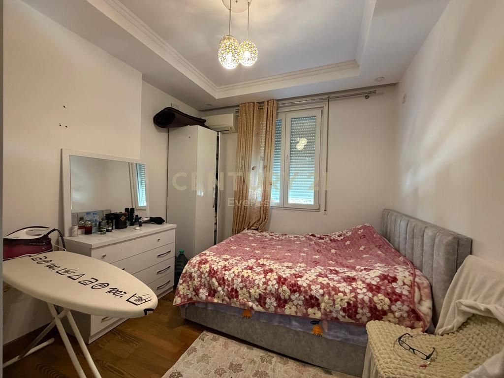 5-MAJI, SHESIM APARTAMENT 2+1+2 220,000 €