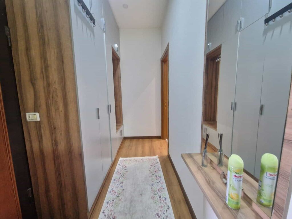 Appartamento In Affitto 1+1 in Centro (ID B210488) Tirana