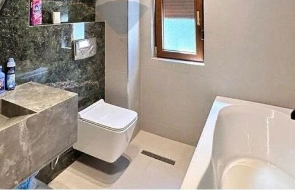 Villa al Complesso Kolombo in affitto ID: 530261047-235