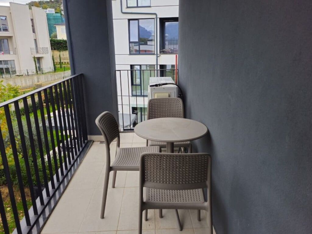 🏡 Appartamento 2+1+2 in affitto a Forest Green 🌿 Lago Secco