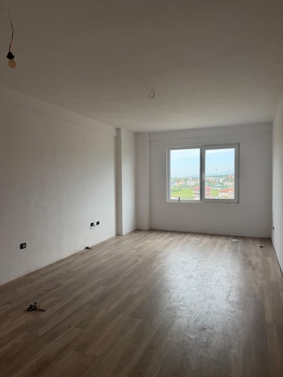 Appartamento 2+1 Occasione In Vendita a Paskuqan