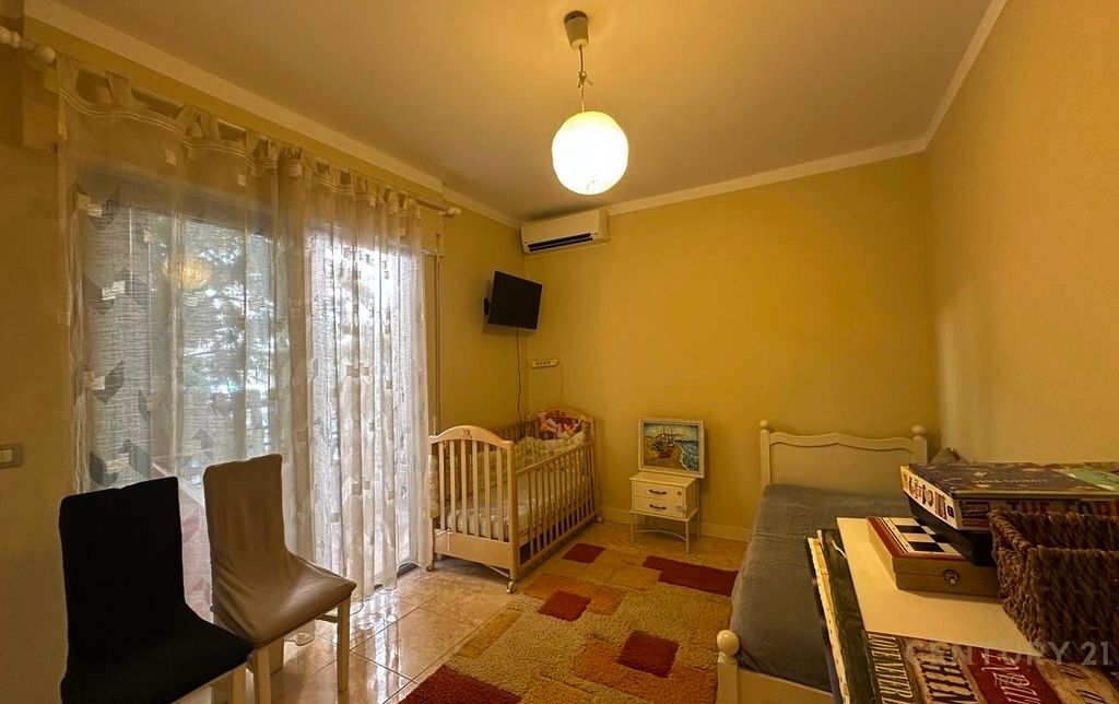Appartamento in affitto 2+1+2 presso Liqeni i Thate