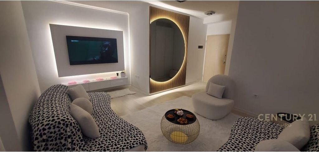 SHITET APARTAMENT 1+1 TE REZIDENCA "TRIPOD" !!