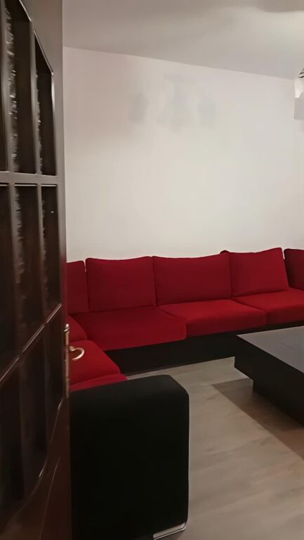 Jepet me qera Apartament 2+1 te Oxhaku